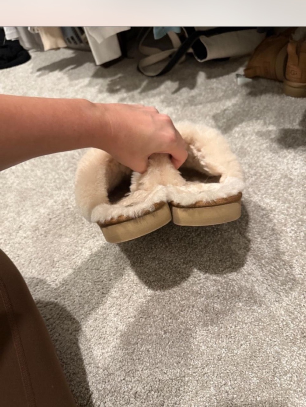 UGG woman’s Knit Shearling Cuff Slippers in Beige - Picture 3 of 4